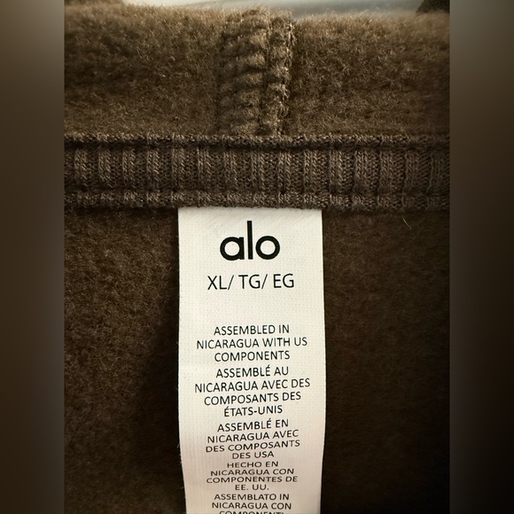 Brand New with Tags! Alo Accolade Hoodie-Espresso-Size XL - Picture 9 of 15